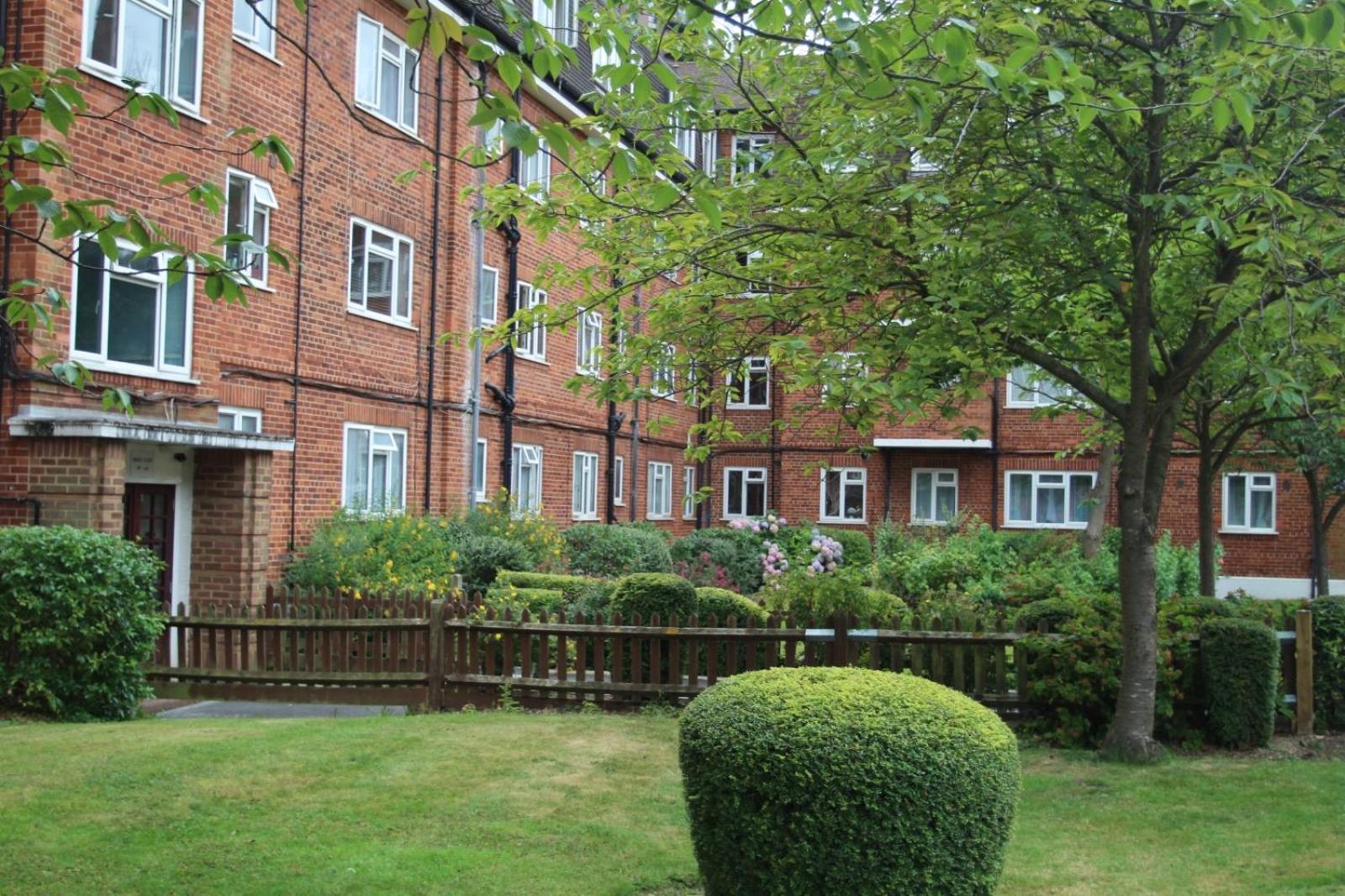 Wonderful Apartment In Wembley Londres Exterior foto